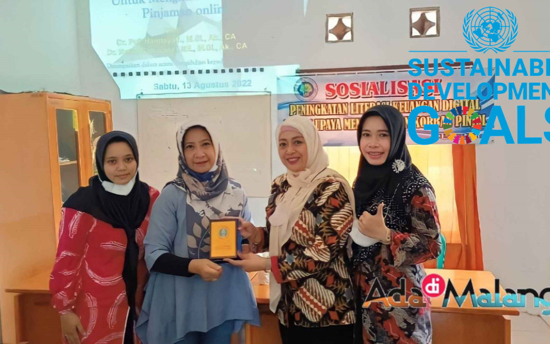 Edukasi Keuangan Digital Dosen Akuntansi UM kepada Ibu-Ibu PKK di Desa Kejapanan Gempol Pasuruan Wujud Perhatian Kampus Terhadap Pencapaian SDGs di Mayarakat
