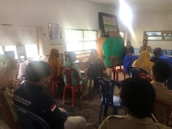 Tim Dosen Universitas Negeri Malang Lakukan Kegiatan pelatihan dan pendampingan Iptek bagi Masyarakat (IbM) pada Home industry Kripik Pisang dan Kripik Tempe “SIDOD” di desa Sidodadi Kecamatan Gedangan, Kabupaten Malang