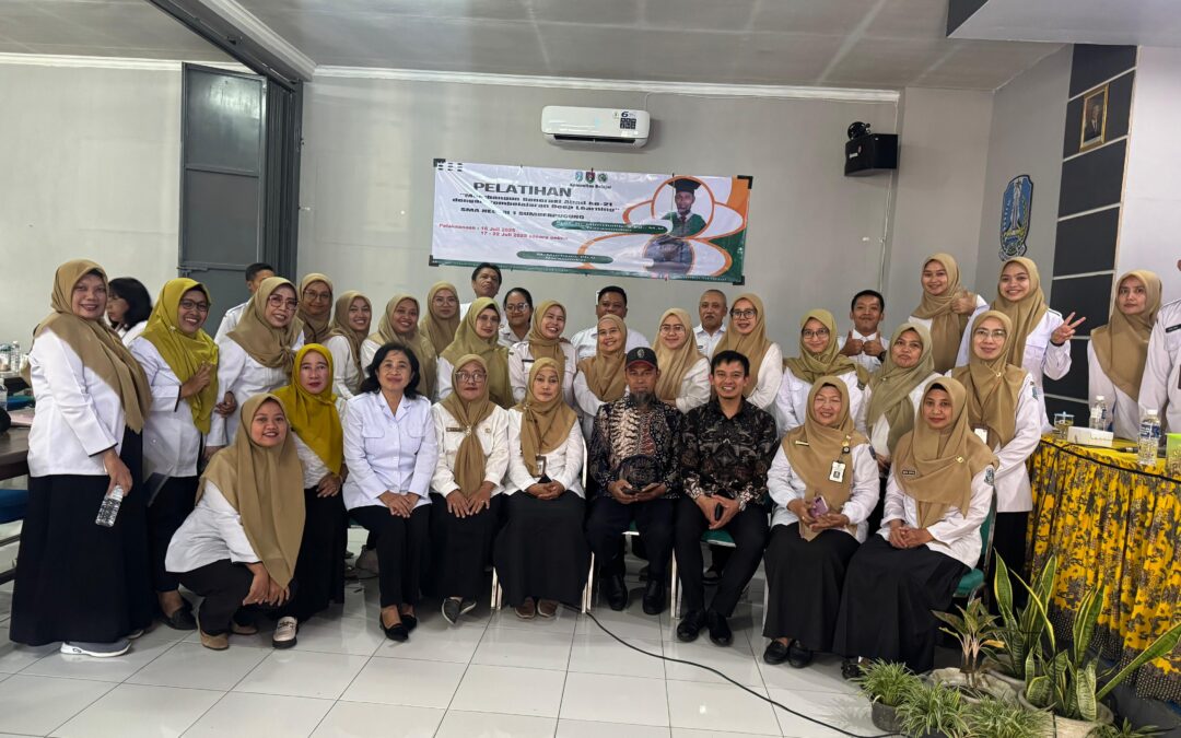 M. Muchson, Ph.D. Pimpin Lokakarya AI di SMAN 1 SumberPucung: Bekali Guru Keterampilan Abad 21