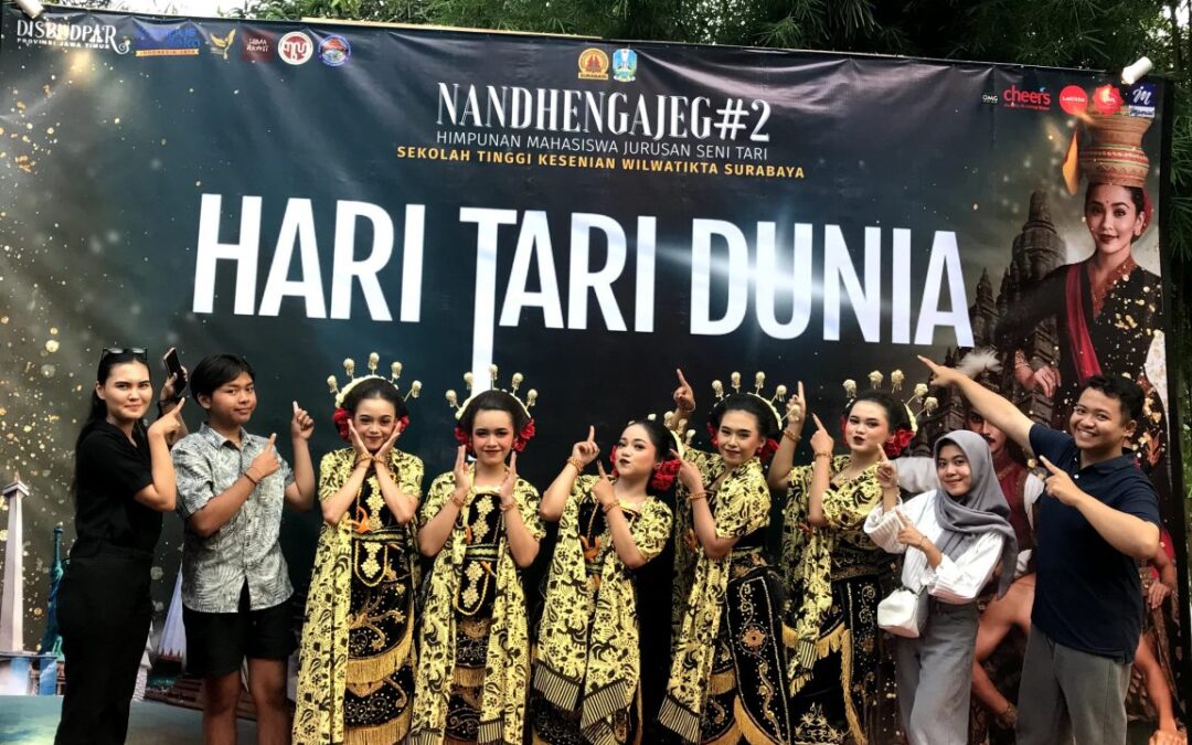 Peringatan Hari Tari Sedunia oleh Mahasiswa Pendidikan Seni Tari dan Musik melalui Pertunjukan Tari Beskalan Gaya Jabung di STKW Surabaya
