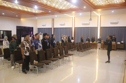 Seminar Upgrading 2025: Membangun Kesadaran Digital melalui Pemahaman Media Sosial