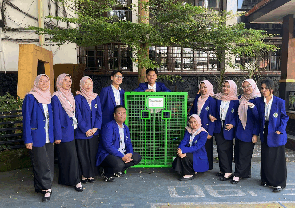 Mengurangi Plastik, Menyelamatkan Bumi: Inovasi Bank Sampah ‘Cakra Semut’ oleh Mahasiswa UM
