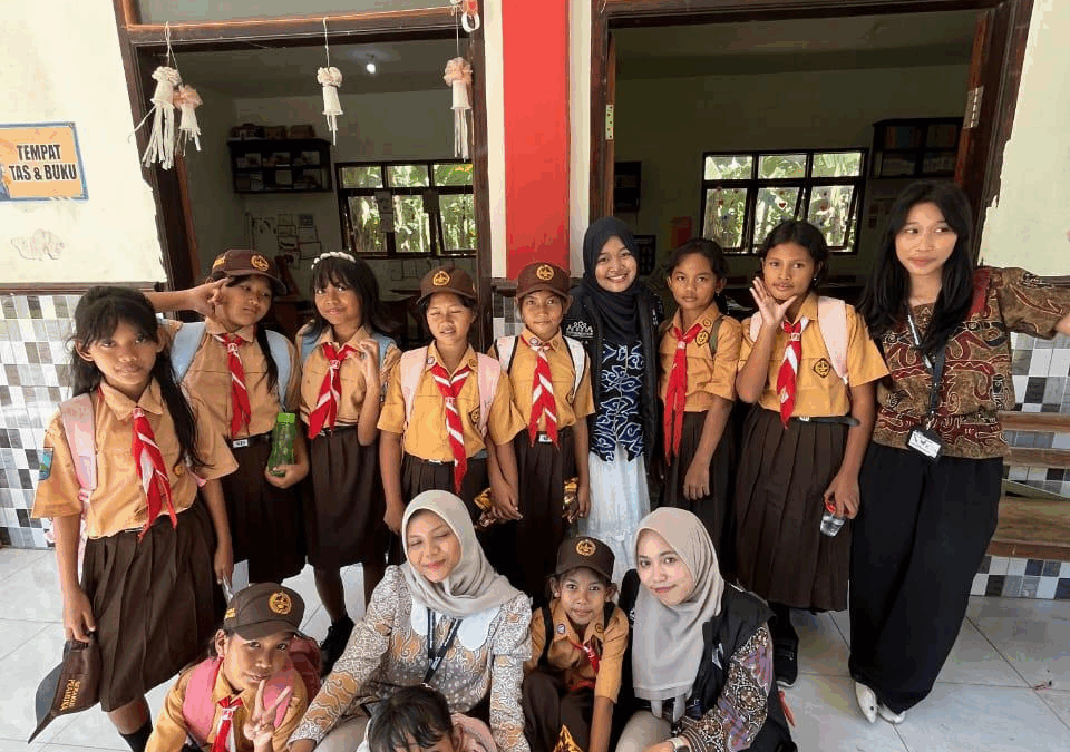 Literasi Ganda di Sekolah Dasar: Mahasiswa UM dan GSP Jawa Timur Gelar Program Edukasi Emosional dan Lingkungan di SDN 4 Sitiarjo