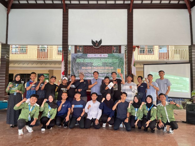 Youth Belung Learning: Mahasiswa UM Dorong Literasi Teknologi Pertanian Modern di Desa Belung