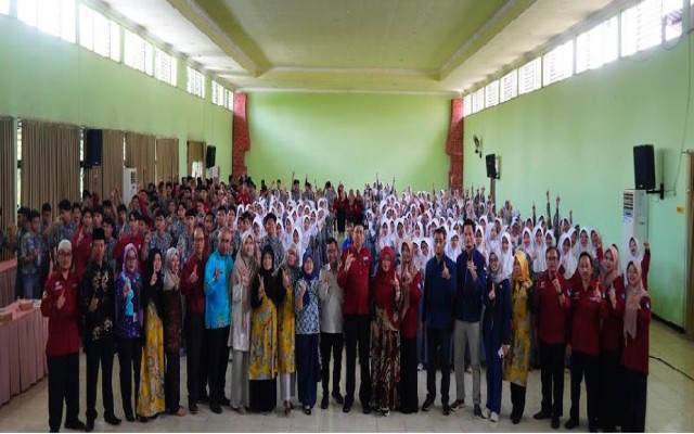 Inovasi dan Edukasi UM: “Mempersiapkan Pendidikan Lebih Baik untuk Masa Depan Cerah” SMASA CAMPUS FESTIVAL 2025 Tingkatkan Motivasi Siswa Menuju Perguruan Tinggi